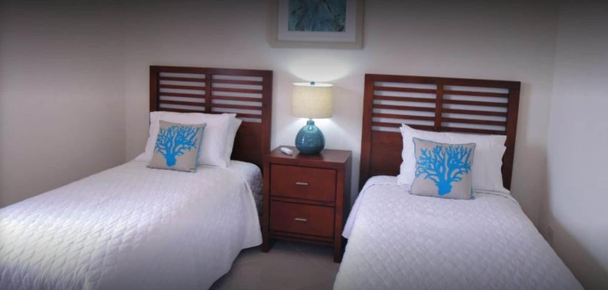 Lantana Resort Barbados By Island Villas Saint James Zewnętrze zdjęcie